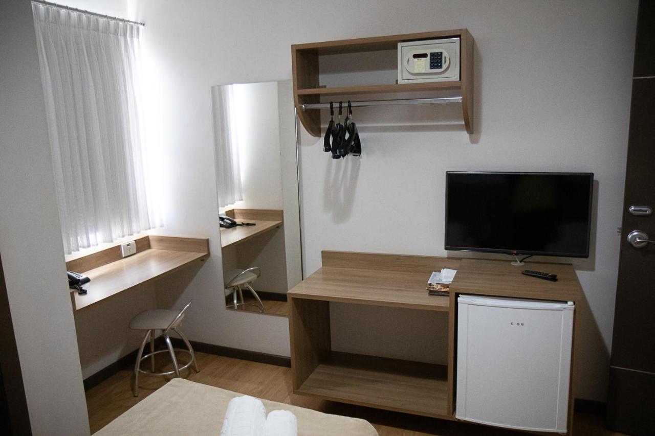 Maximus Business Hotel Ji-Paraná Eksteriør billede